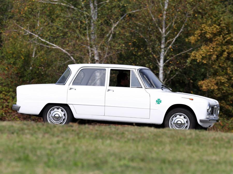  Alfa Romeo Giulia T.I. Super (105.16) 1963 года  (фото 10 из 11)